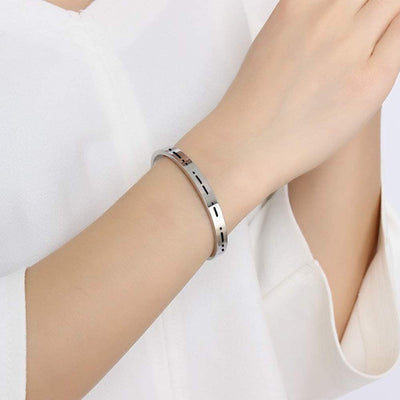 Things to know about the Morse Code Bracelet