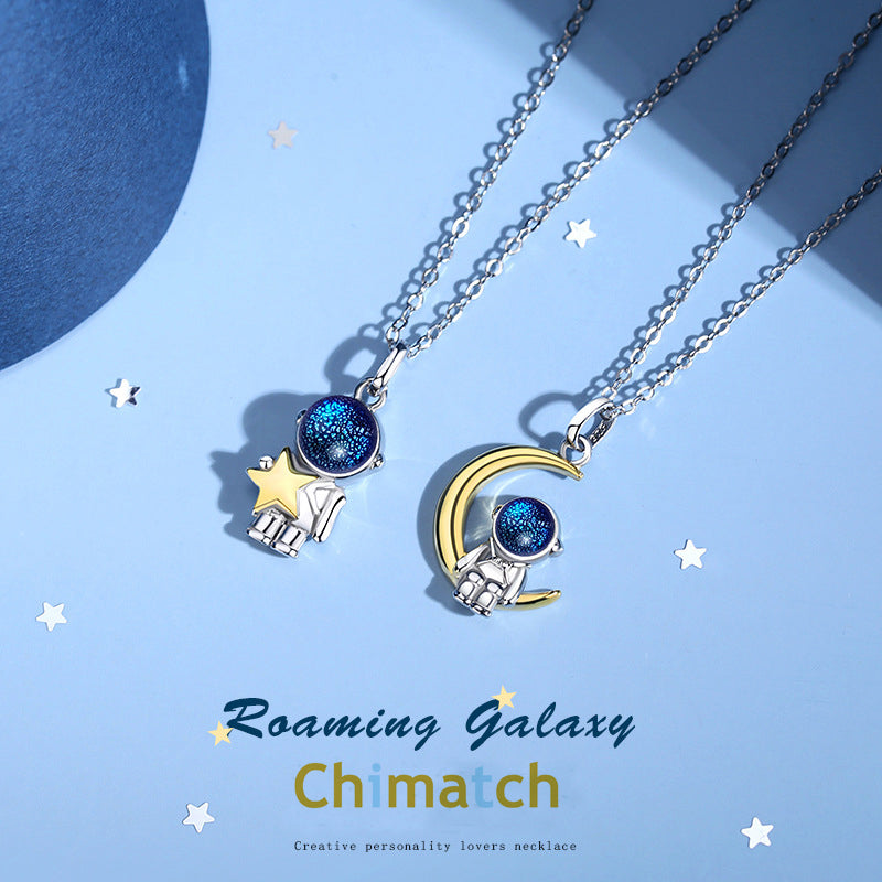 Matching Necklaces for Couples - Cute Astronaut Relationship Necklaces –  Chimatch